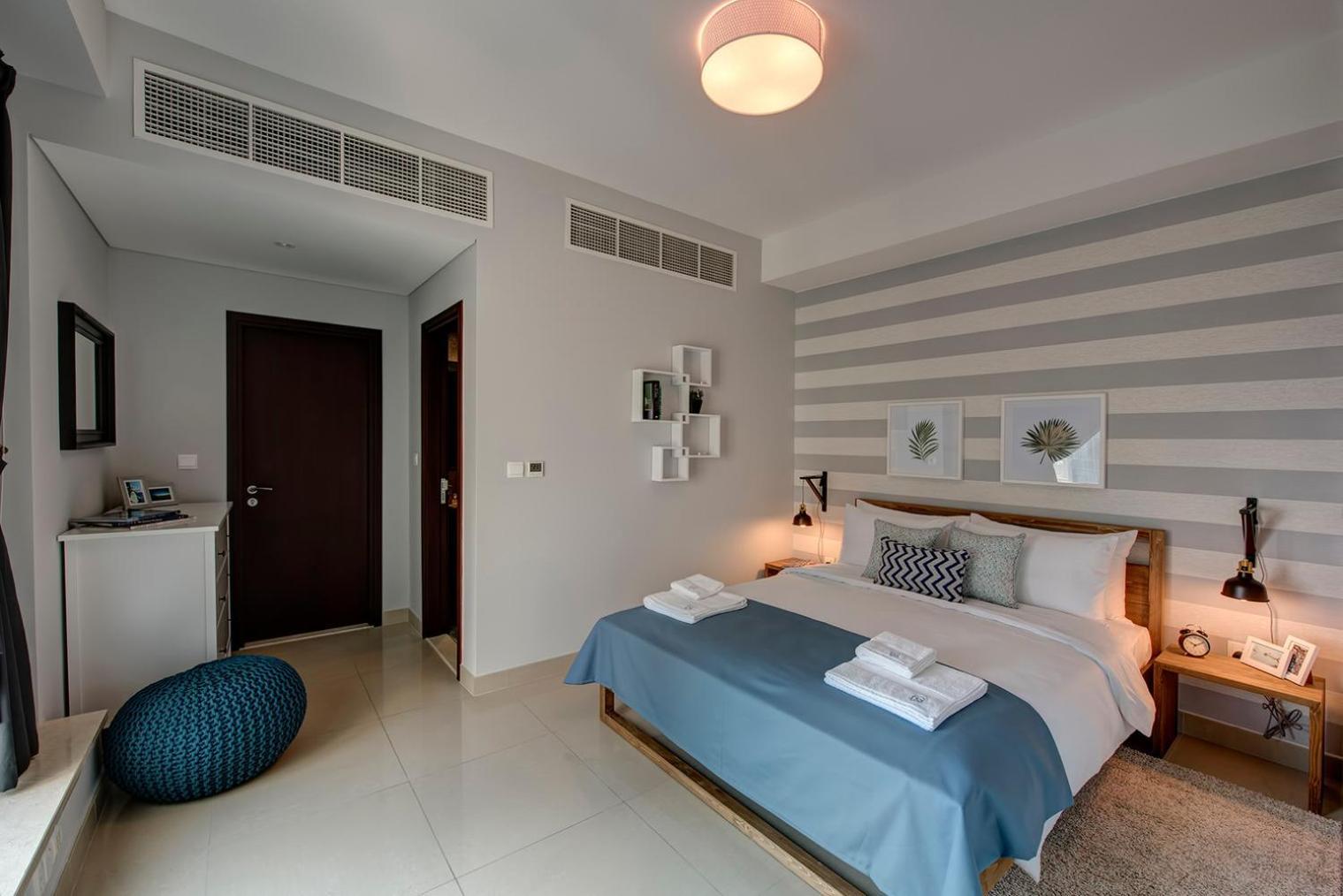 Blueground Downtown Burj Khalifa View Pool Dxb-138 Apartment